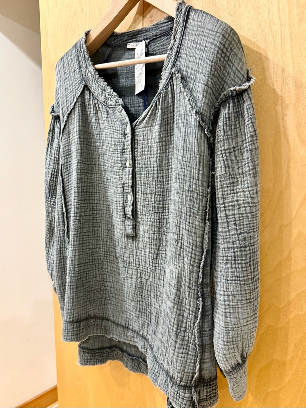 Grey textured cotton long-sleeve pullover Free People dupe